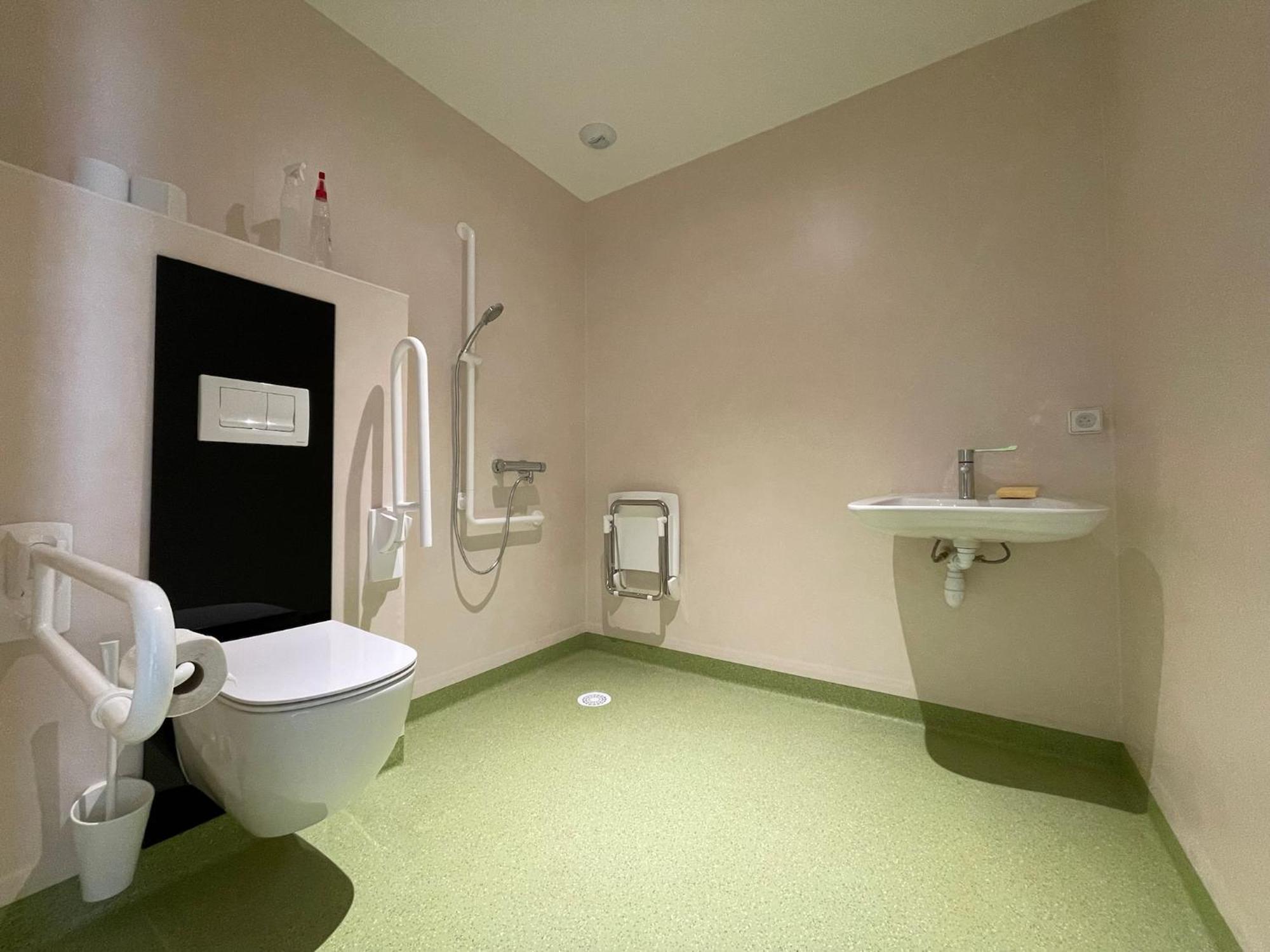 Relais Les Rives Du Lac Coulonges-sur-Sarthe Extérieur photo