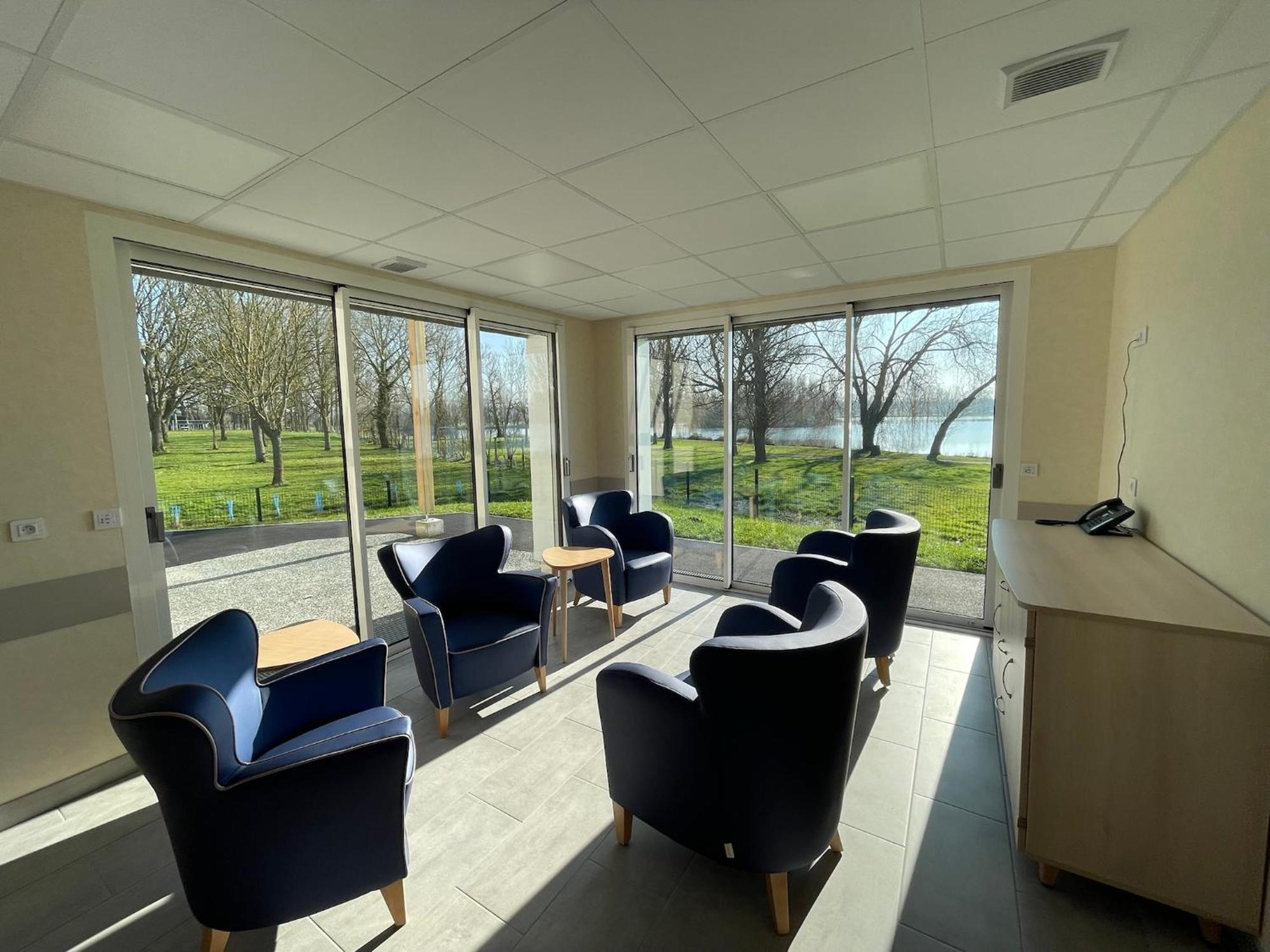 Relais Les Rives Du Lac Coulonges-sur-Sarthe Extérieur photo