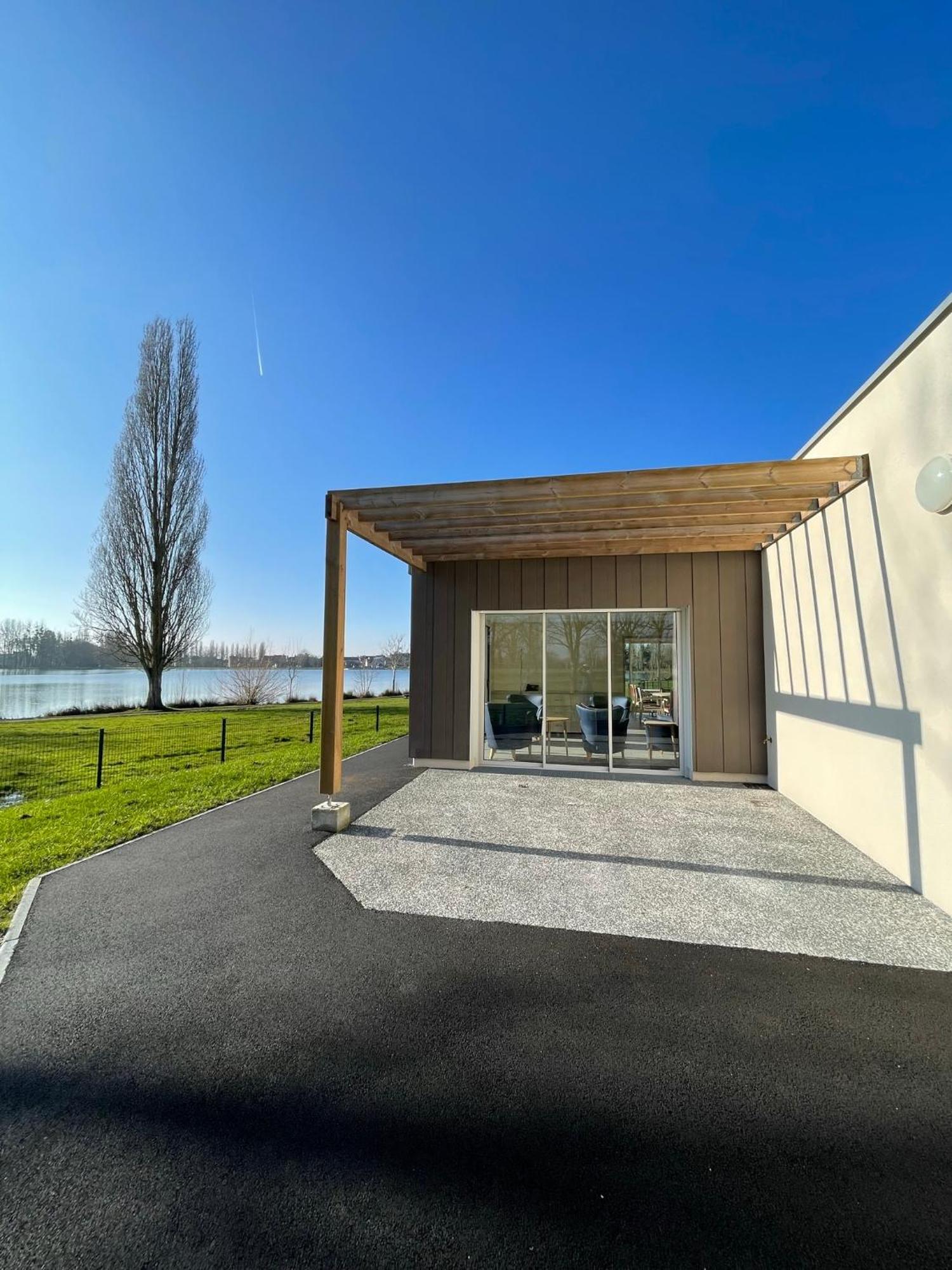 Relais Les Rives Du Lac Coulonges-sur-Sarthe Extérieur photo